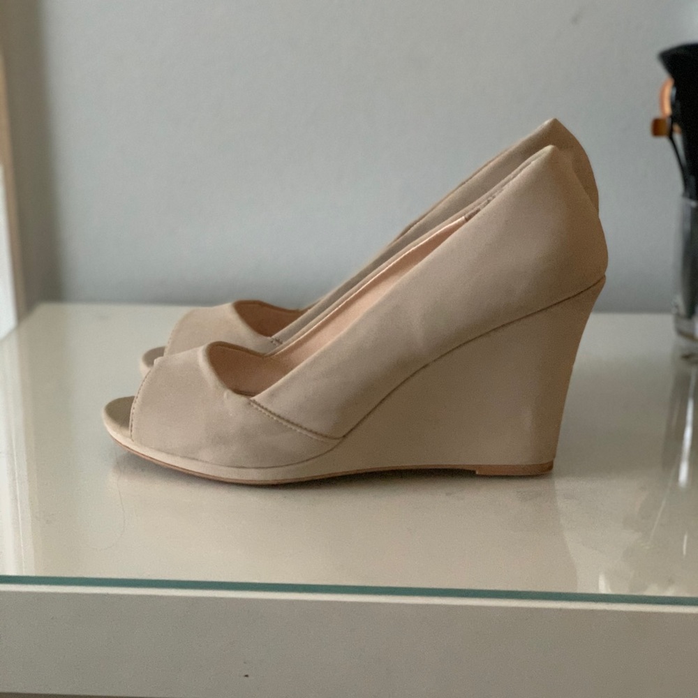 Nude Peep Toe Wedge